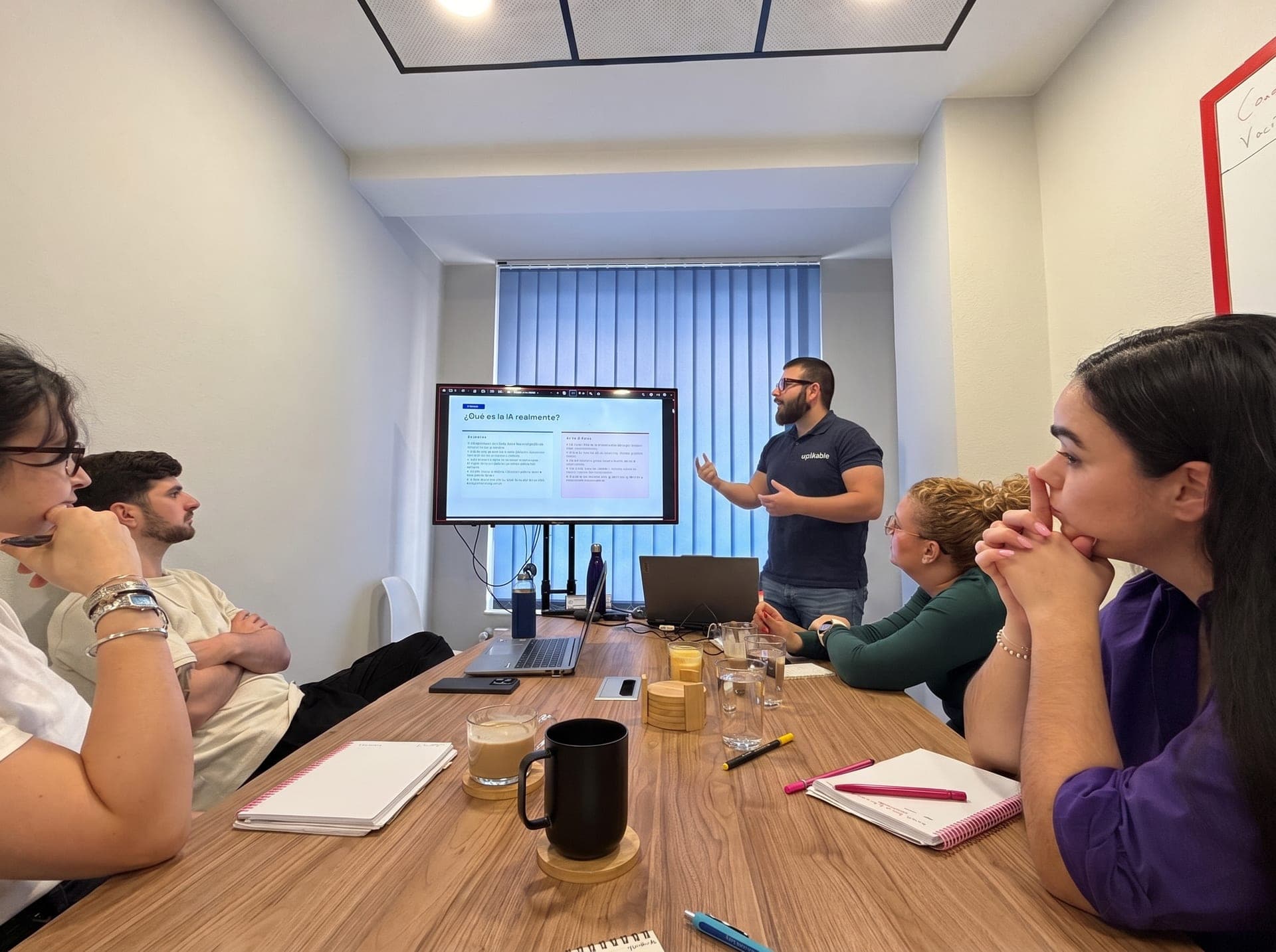 Inteligencia artificial en una empresa: ejemplo real de implementación